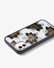 Load image into Gallery viewer, Desert Lily Black, iPhone (11 / XR)